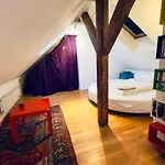 Apartment Attic 15 Min To Charles Bridge