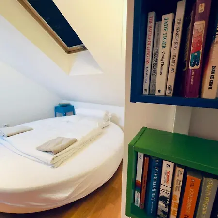 Attic 15 Min To Charles Bridge Prag