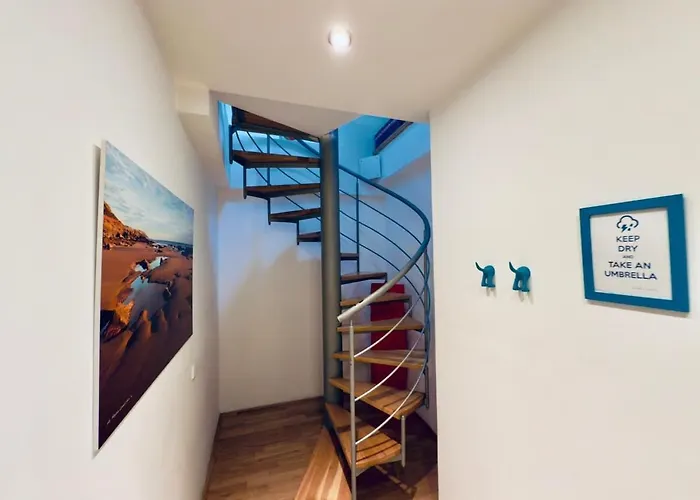 Apartament Attic 15 Min To Charles Bridge